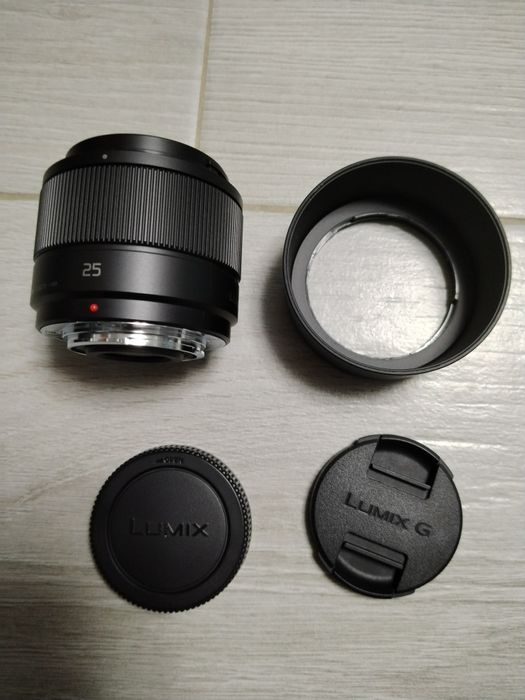 Obiectiv Panasonic 25mm F 1.7 Nou