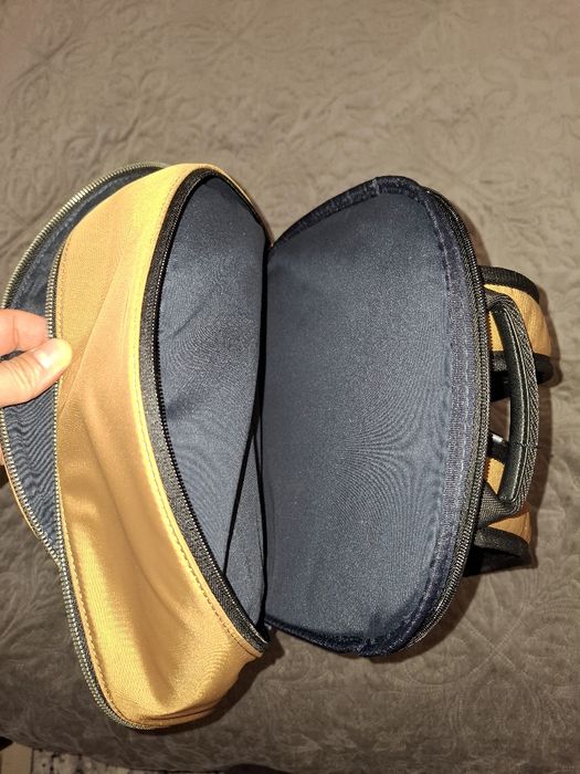 Vând rucsac Tommy Hilfinger