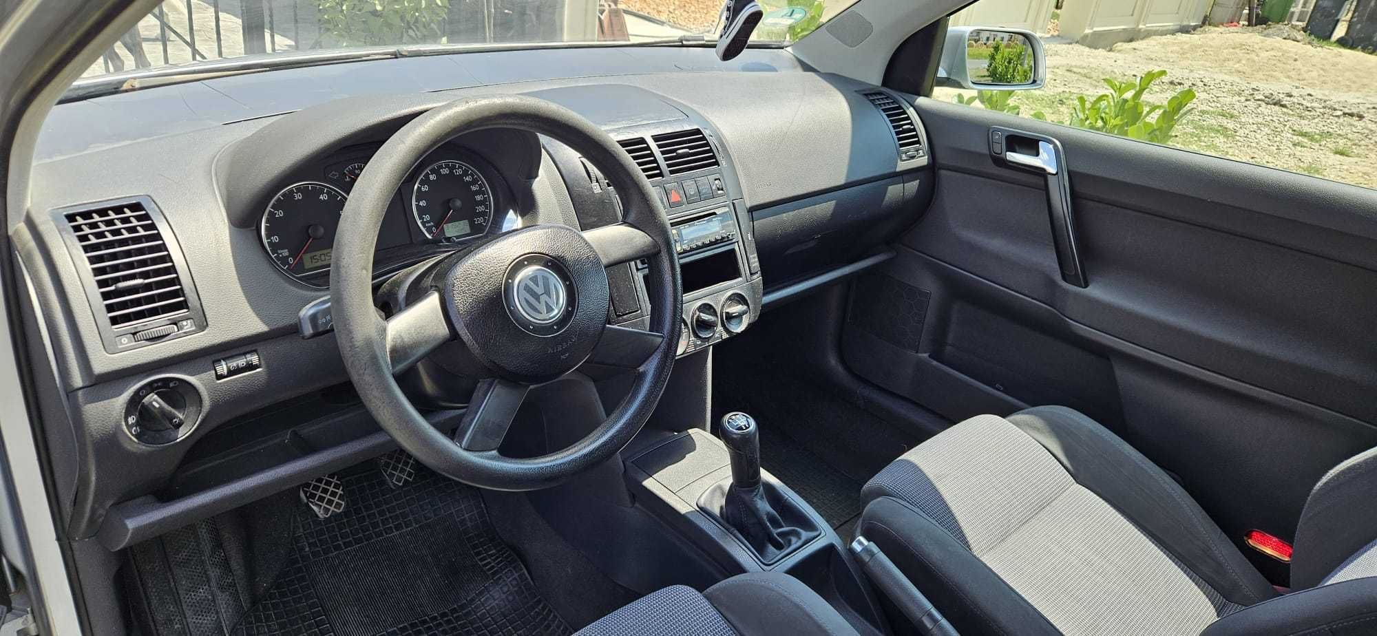 Vând Volkwagen Polo motor 1.4