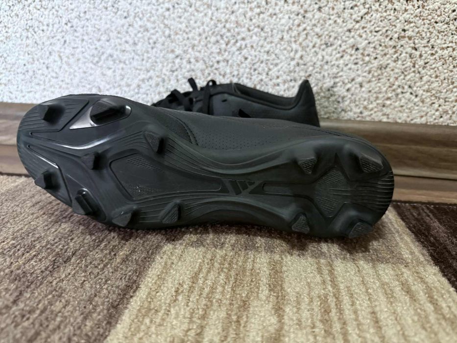 Бутонки Predatot