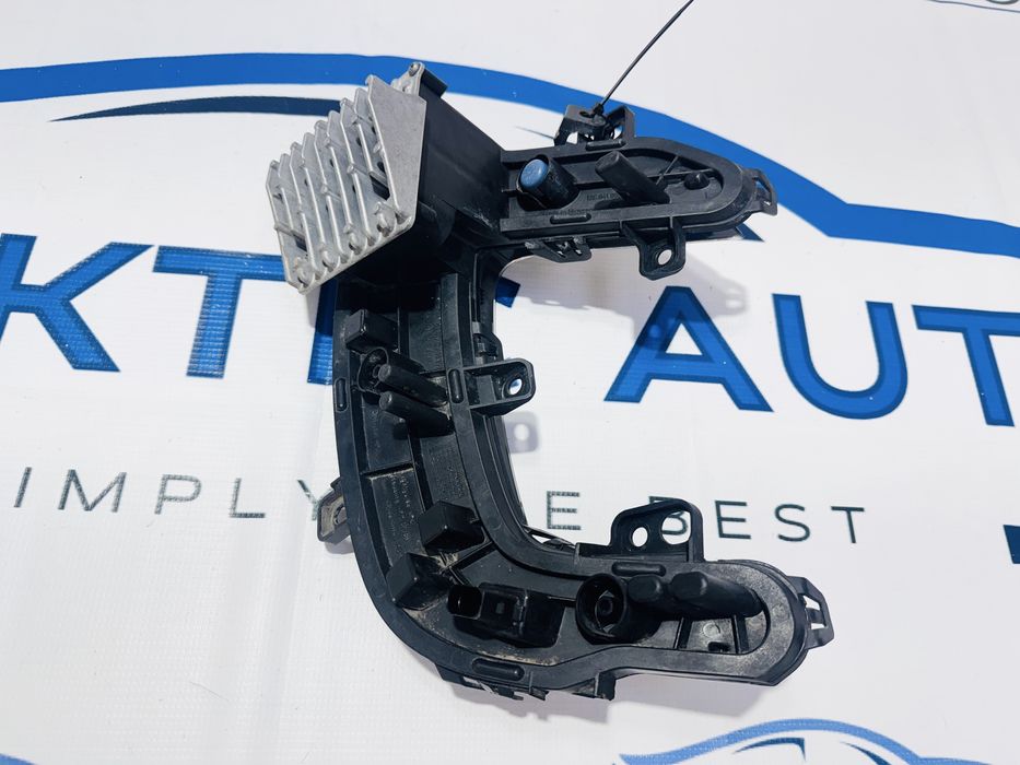 Proiector DRL stanga VW E UP dupa 2020 cod 12E941055E