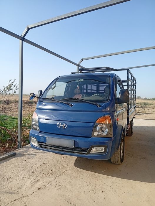 Hyundai porter 2 sotiladi
