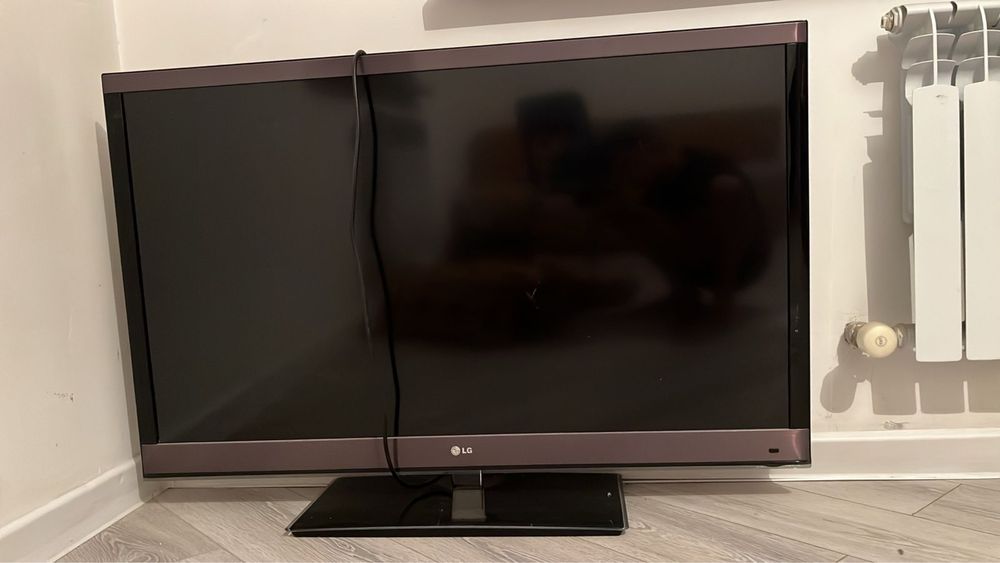 Продам 3д телевизор