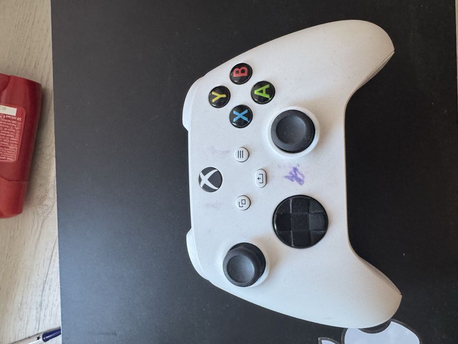 Xbox one X 1 TB