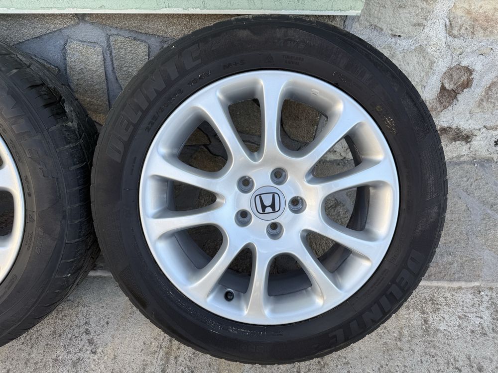 Продавам джанти с гуми 18-ки за Honda CRV 3 - ОРИГИНАЛНИ