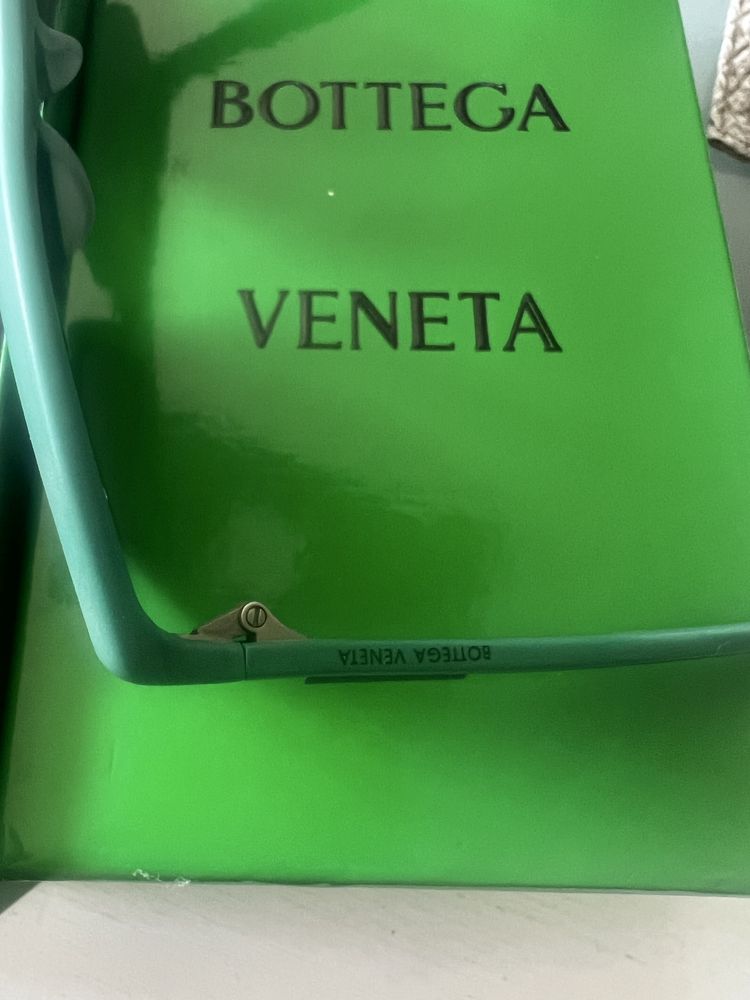 Оригинални слънчеви очила Bottega Veneta