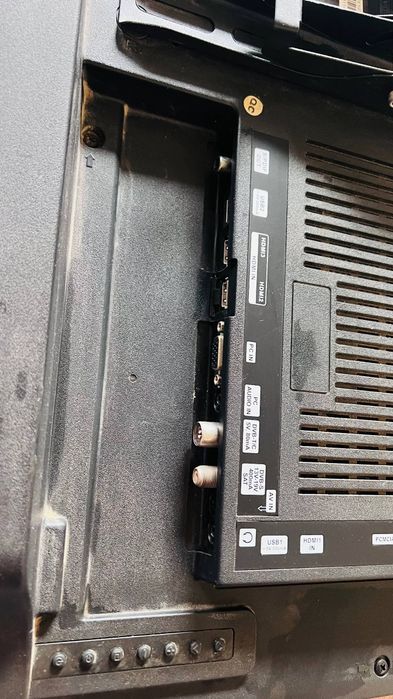 Телевизор : Samsung 32. Без смарт