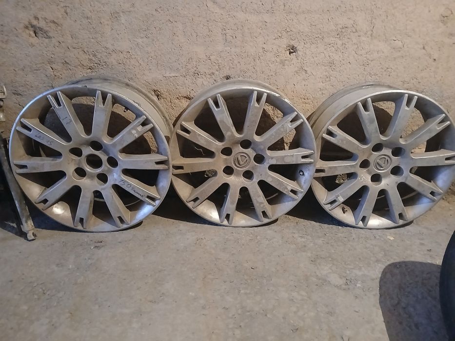 17 лик титанка сатамын!