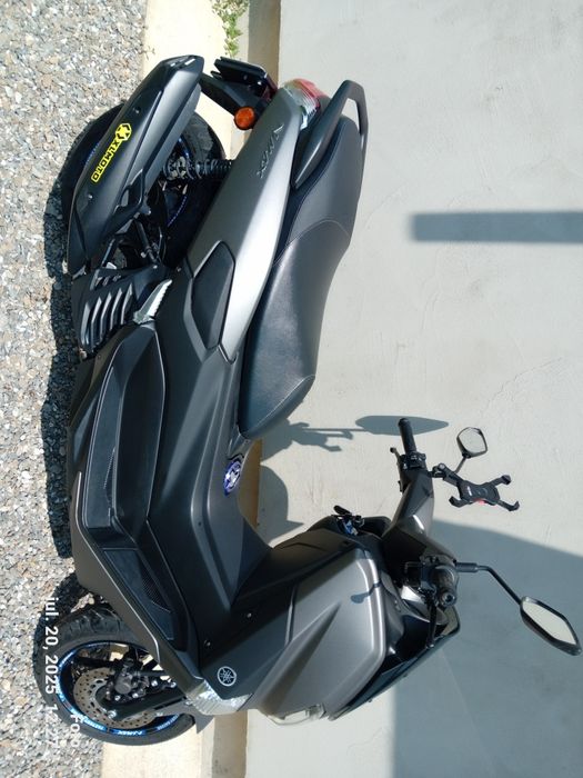 Vand Scuter Yamaha Nmax 125 cc An 2019 pret 2000 euro