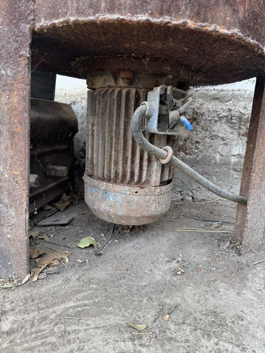 Электродвигатель б/у