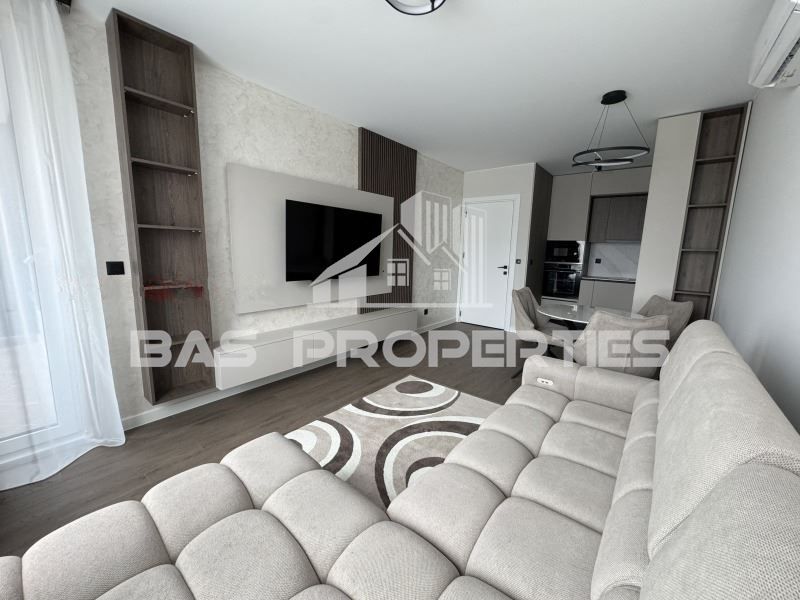 Продава се Двустаен апартамент в София, Малинова долина - 63 кв.м за 3493 €/кв.м - Снимка #2