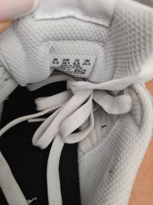 Vând încălțăminte sport Puma, Nike,Hilfiger