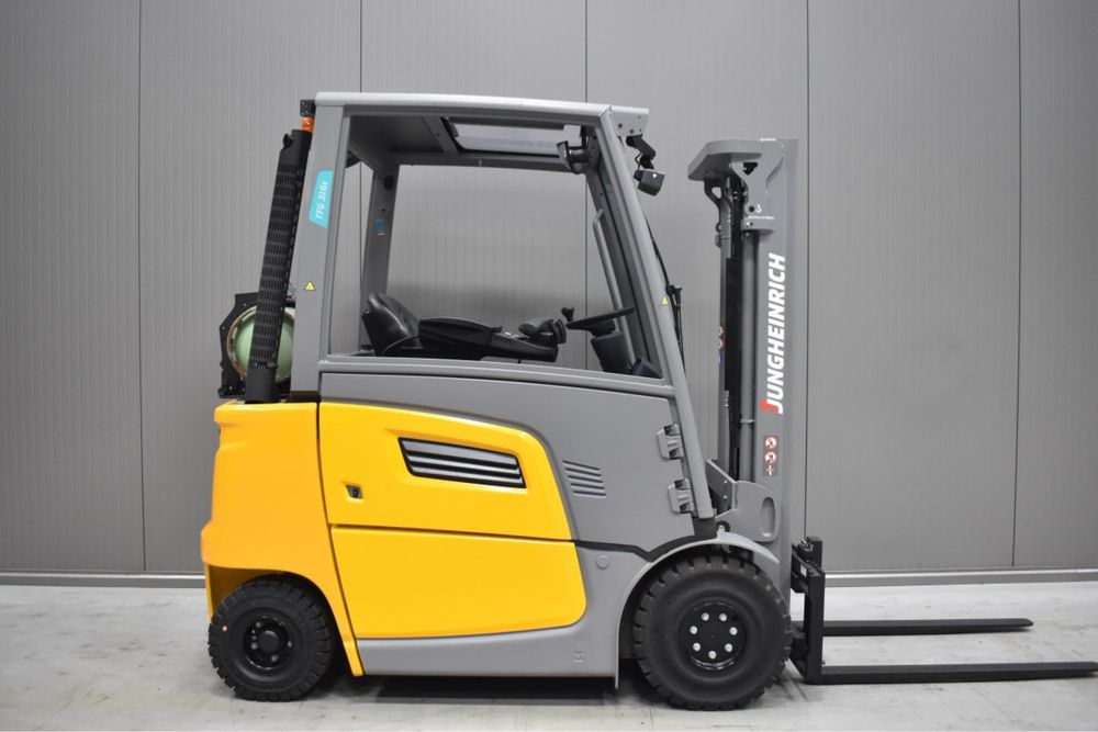 Stivuitor Jungheinrich TFG 316 GPL an 2022 ore 134