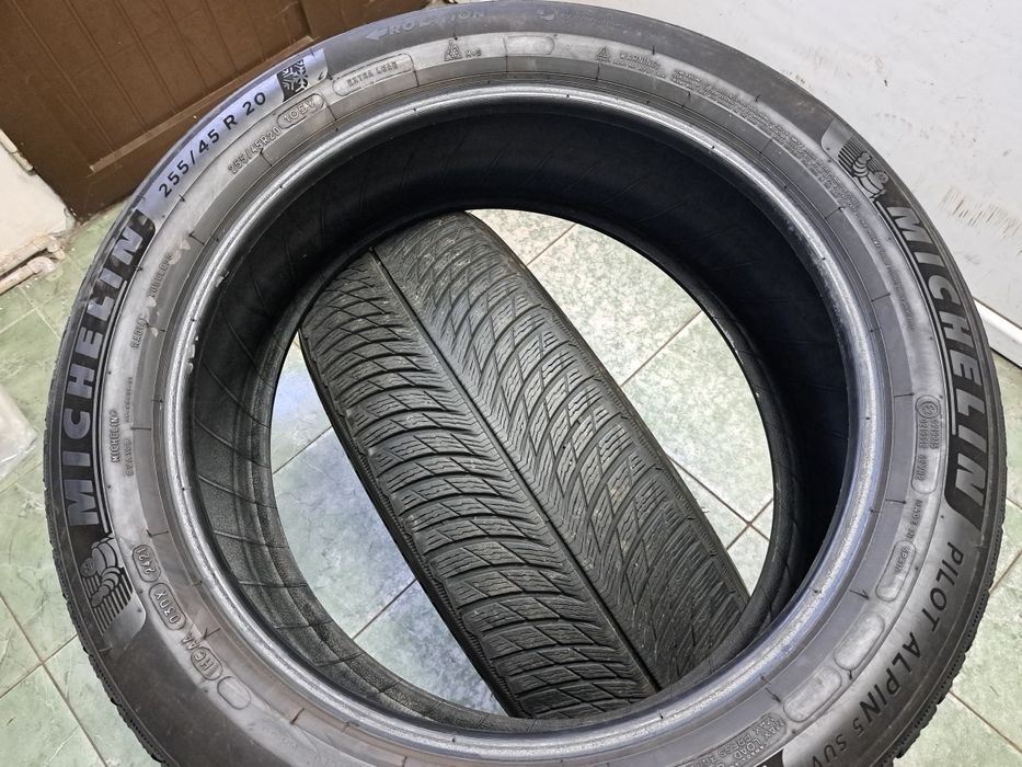 2 anvelope 255/45 R20 Michelin