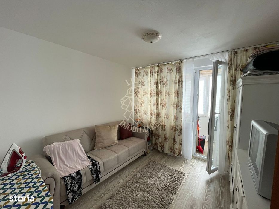 Apartament 3 camere 62 mp+2 balcoane-2 parcari-mobilat-Subcetate