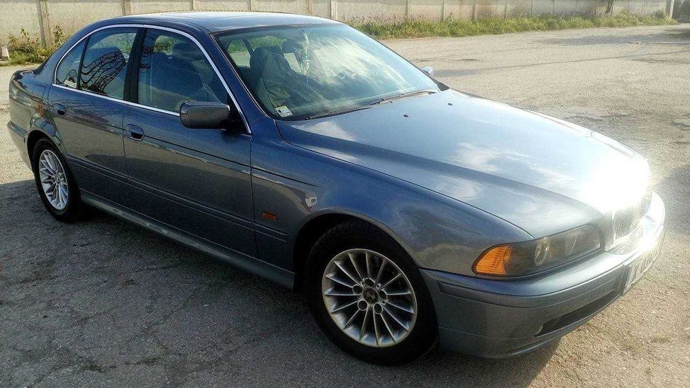 БМВ Е39 520 ДИЗЕЛ 2001г.