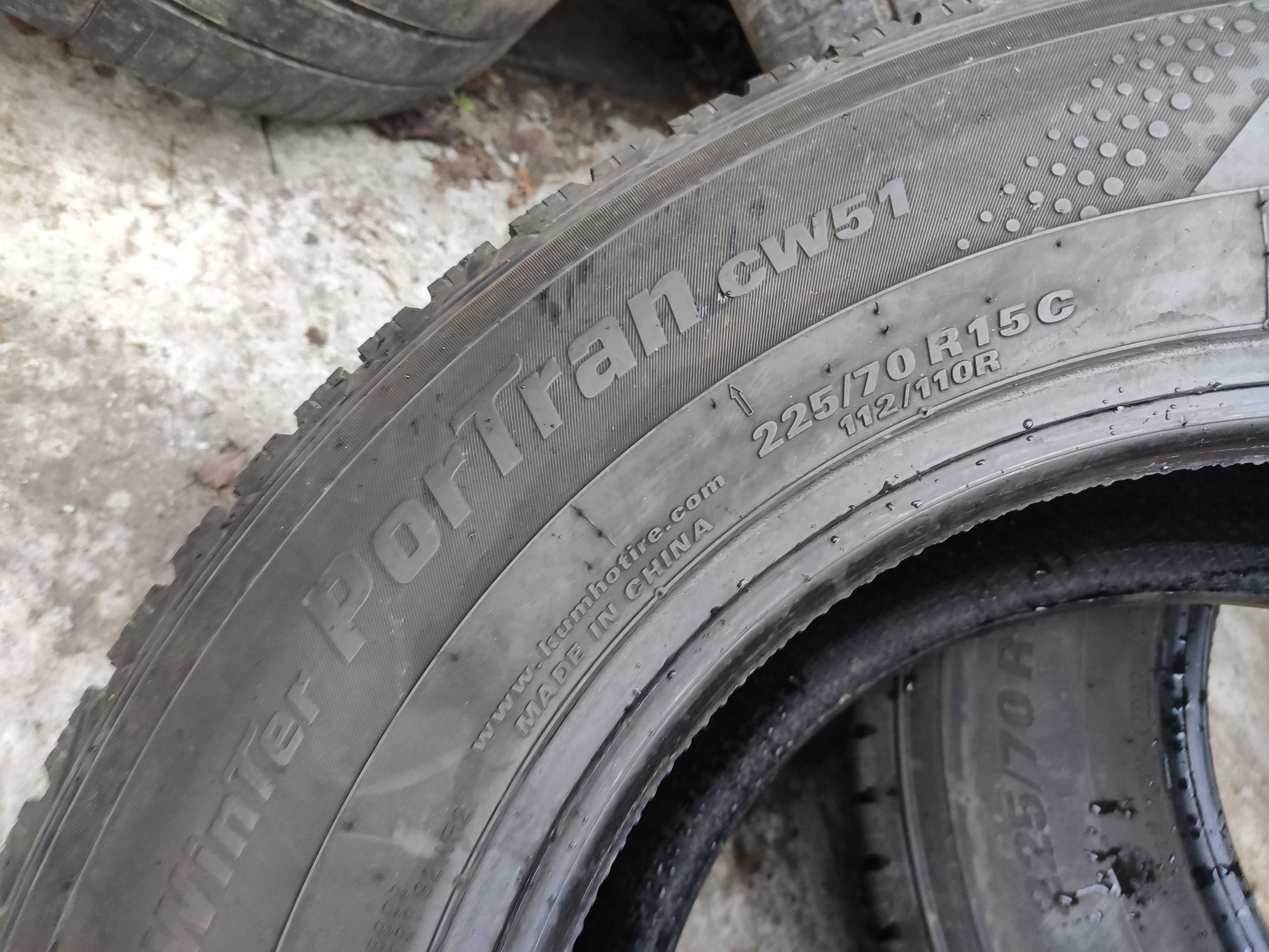 2бр Зимни гуми за БУС 225 70 15 С - Kumho