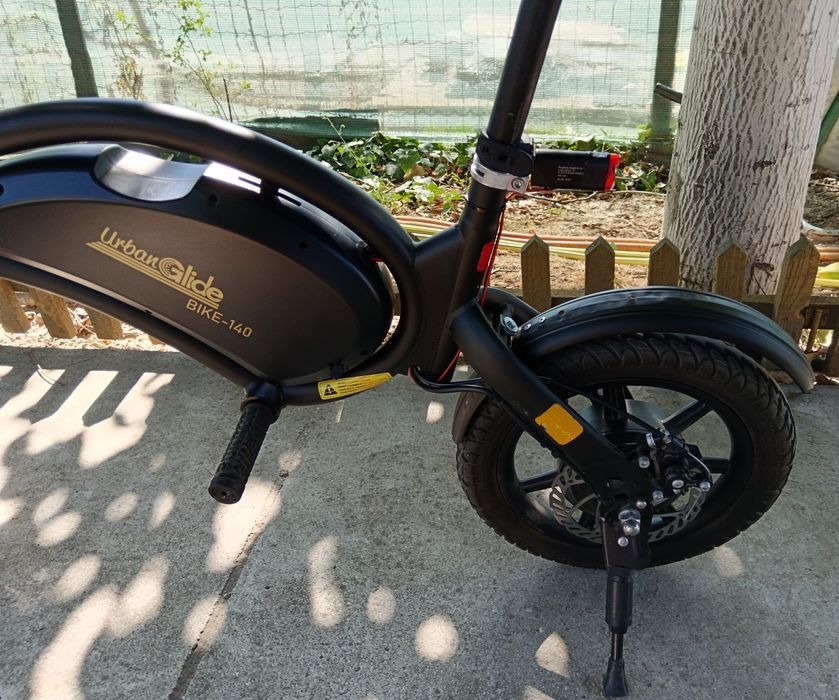Bicicleta electrica, URBAN GLIDE, cu accelerație, autonomie 40 km