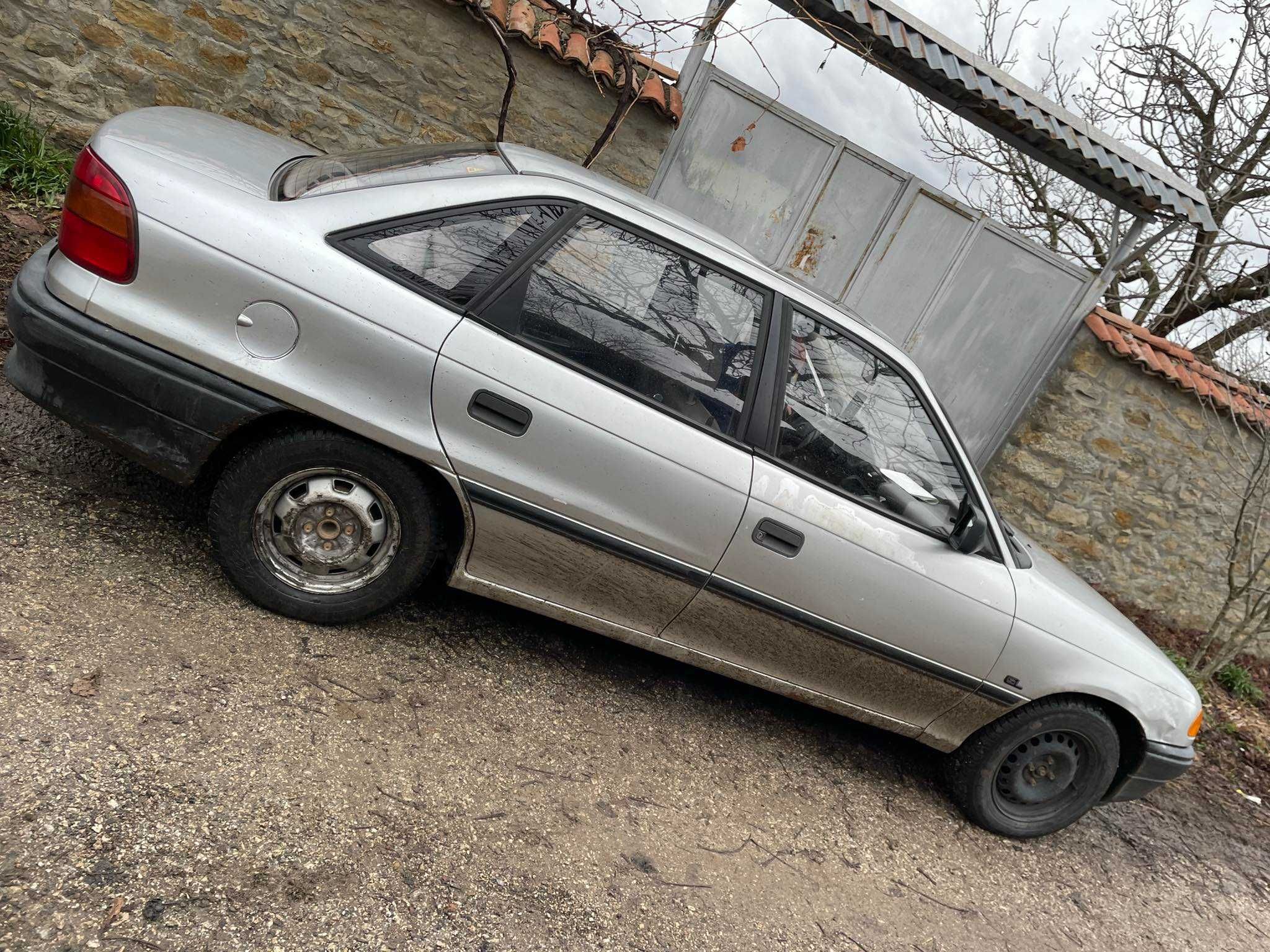 Opel Astra 1.6 бензин / газ / на части