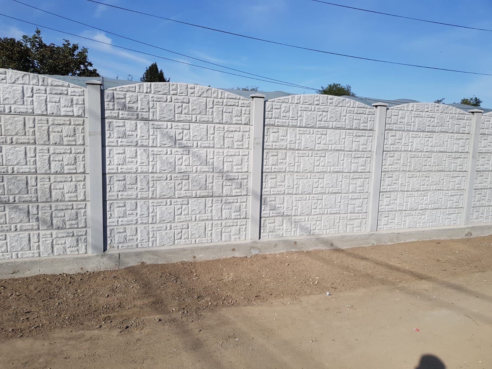 Gard beton prefabricat