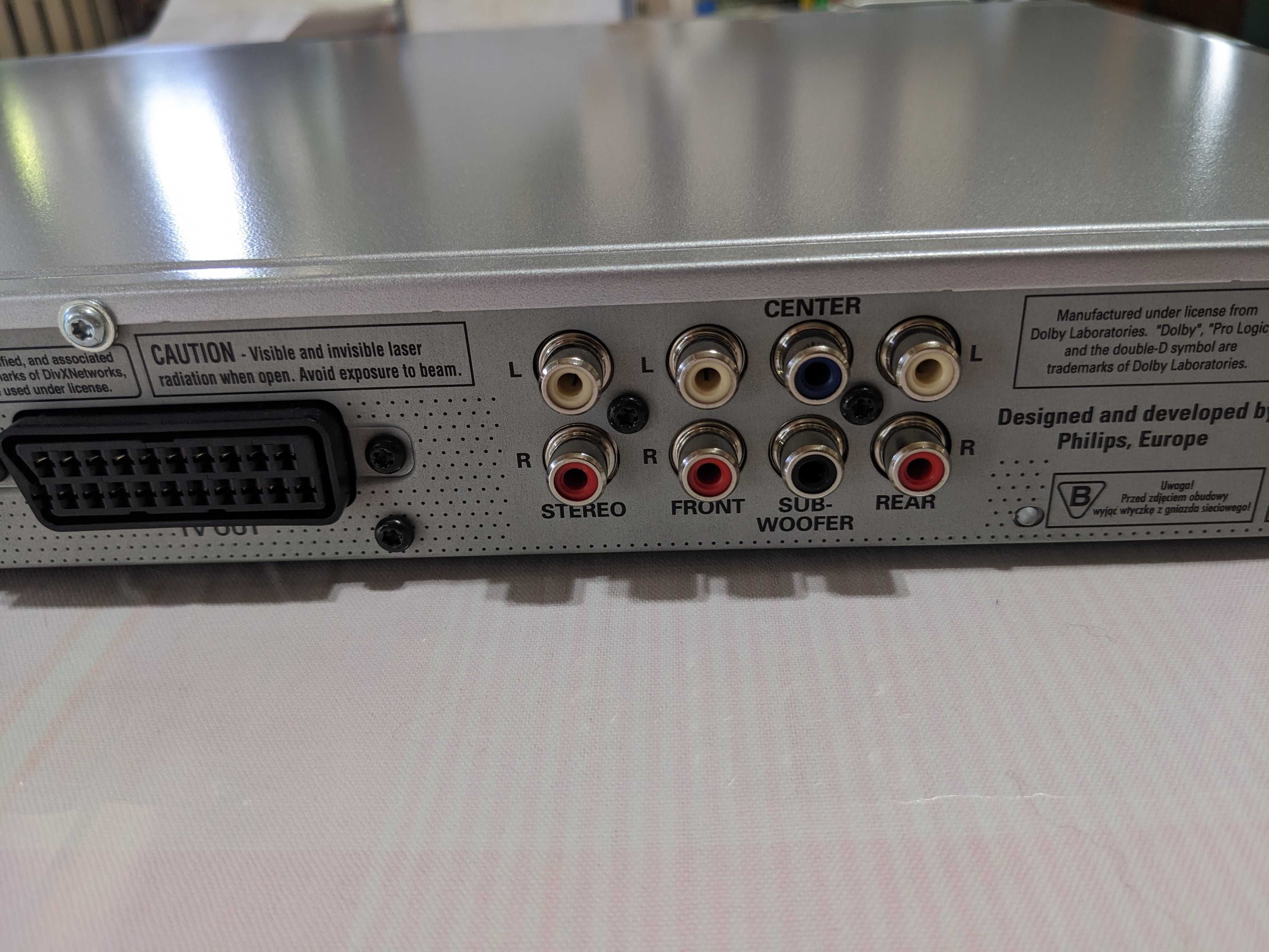 Продаётся домашний кинотеатр Philips.