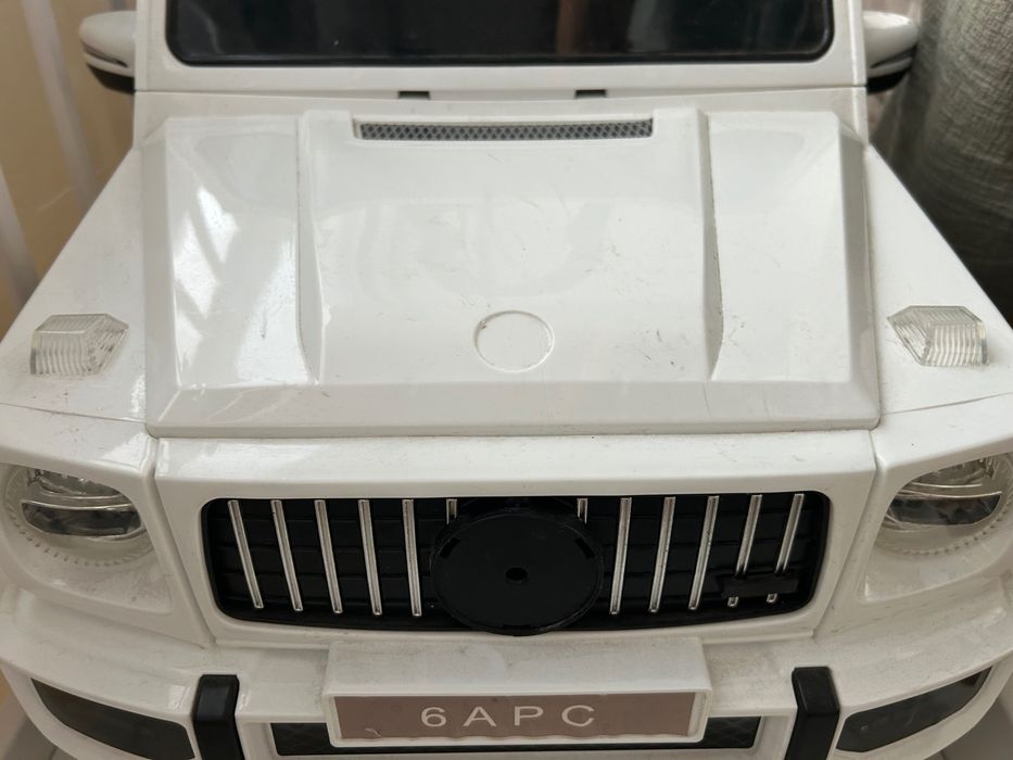 Продам детский электромобиль