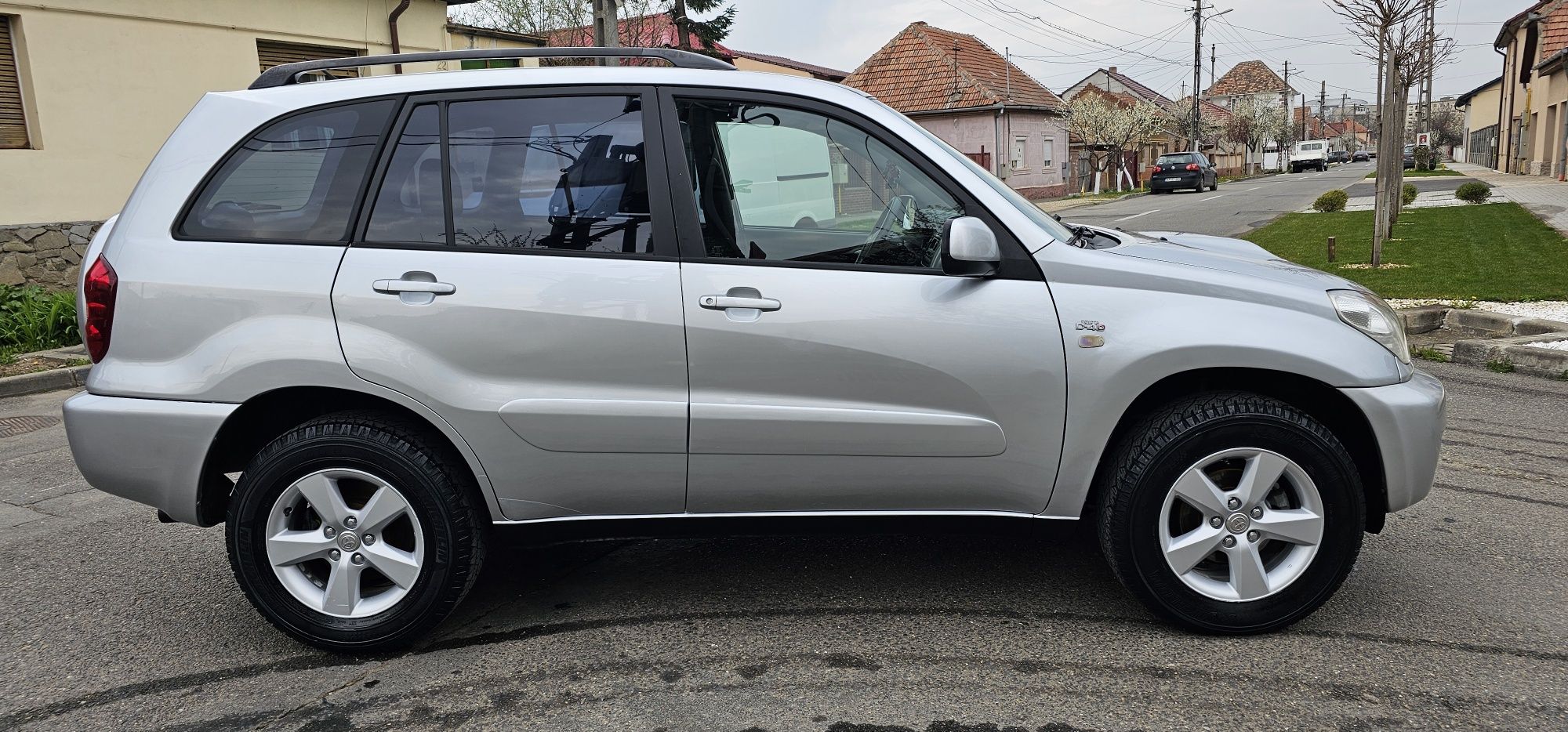 Toyota Ra4 FaceLift 2.0 Diesel 4X4 An:2004