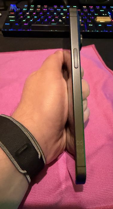 iPhone 15 Pro Max Black Titanium CA NOU Neverlock cutie cablu complet