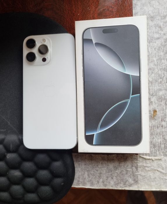 iPhone 16 Pro Max 256 ГБ, состояние батареи 95% , новые условия