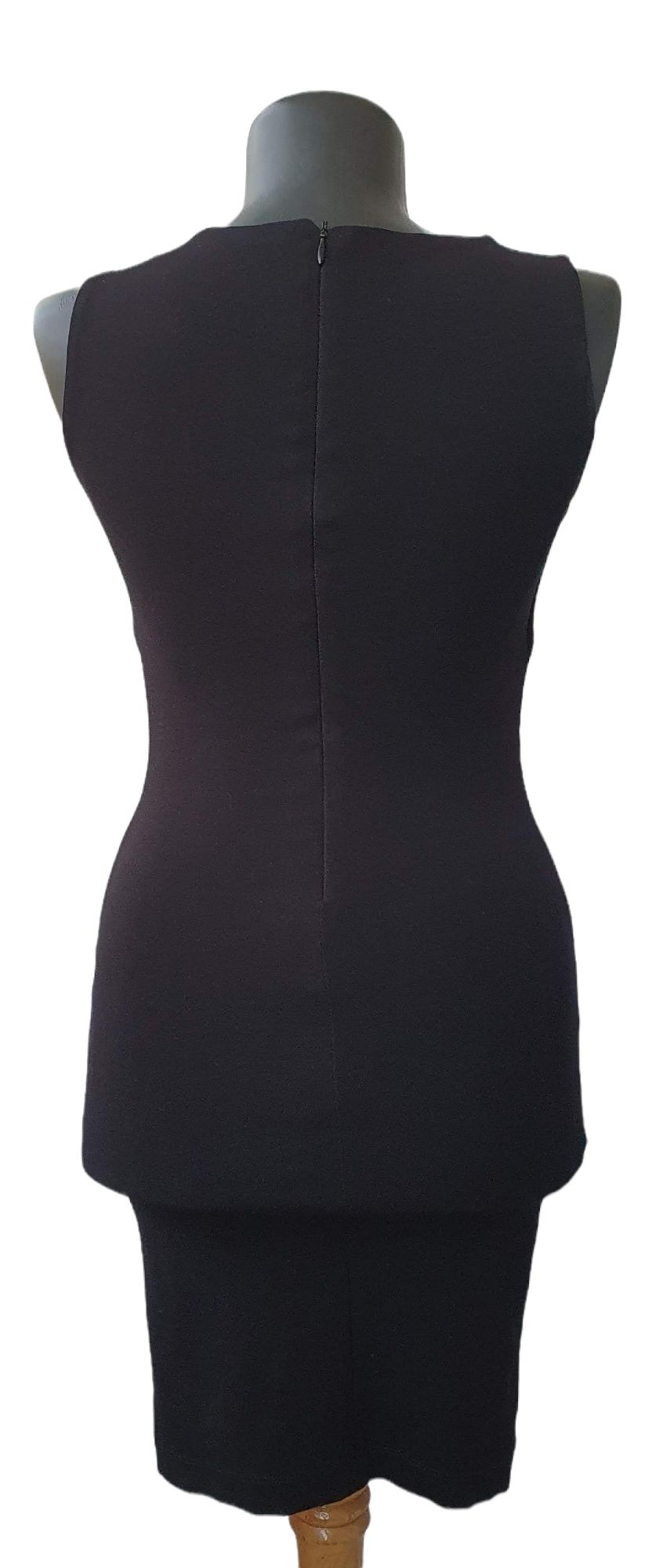 Rochie neagra Zara