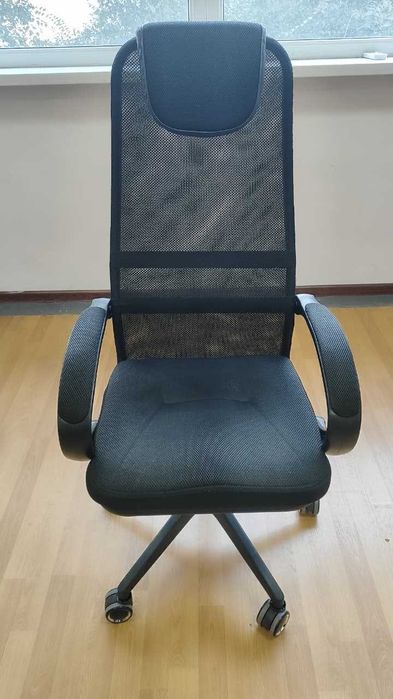 Кресло для офиса.