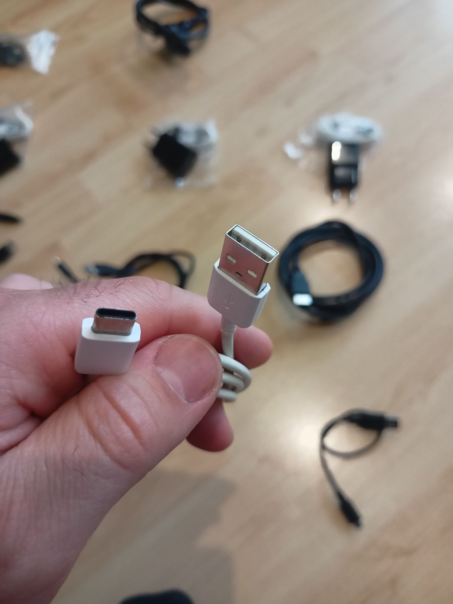 Зарядно слушалки видео кабел самсунг samsung HDMI , lol USB cable микр