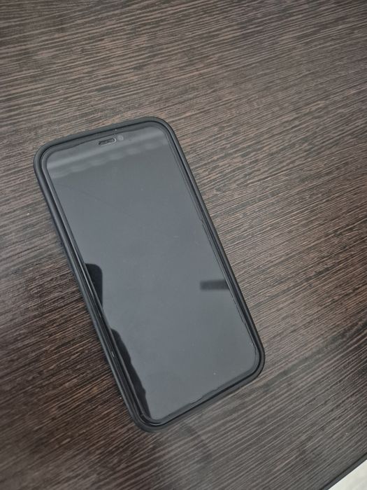 Продам iphone 12 mini