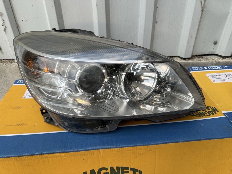 Фарове за Mercedes C Class W204