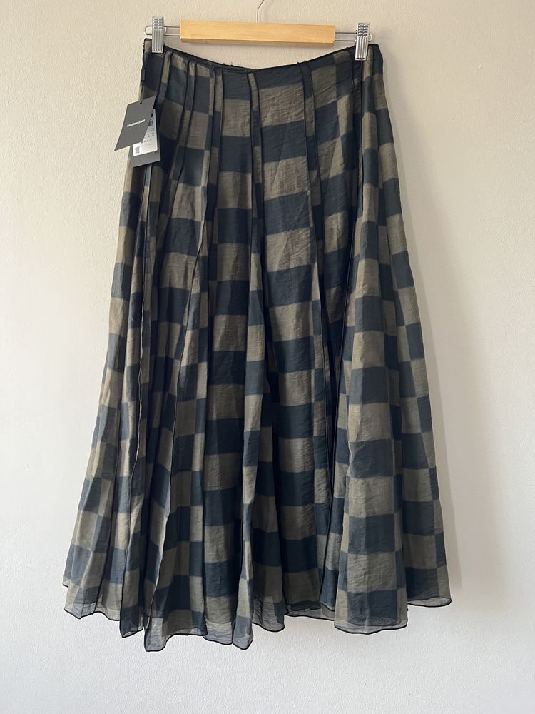 Пола Massimo Dutti
