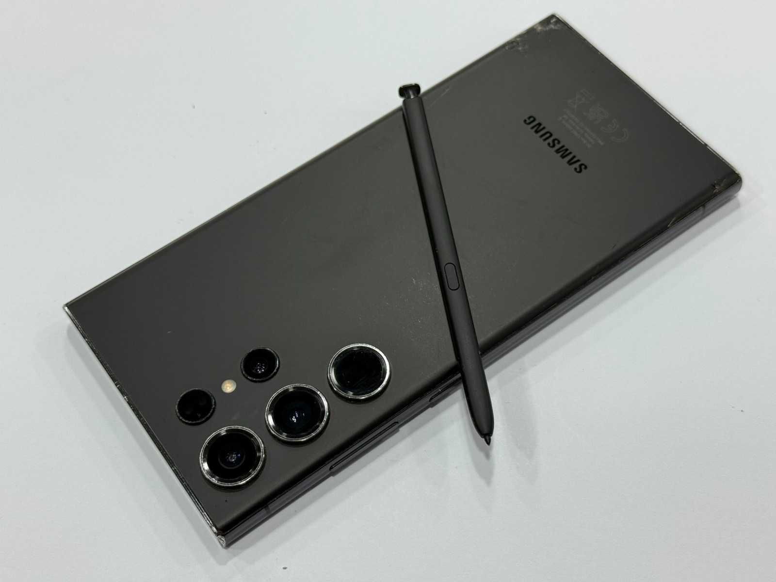 Samsung Galaxy S23 Ultra – 512GB / 12GB RAM
