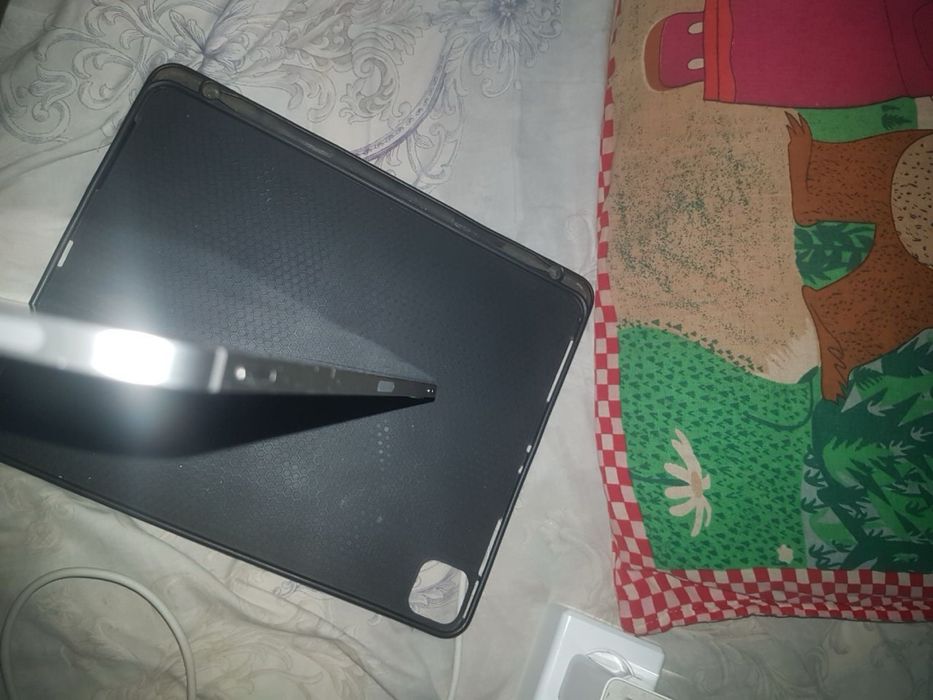 ipad pro m2 12.9  6-поколеня 128gb 5G