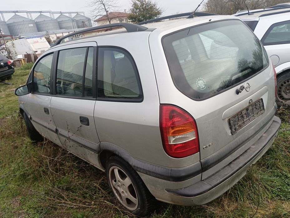 Опел Зафира А 2.0 DTI 101 к.с. Само на Части!!!