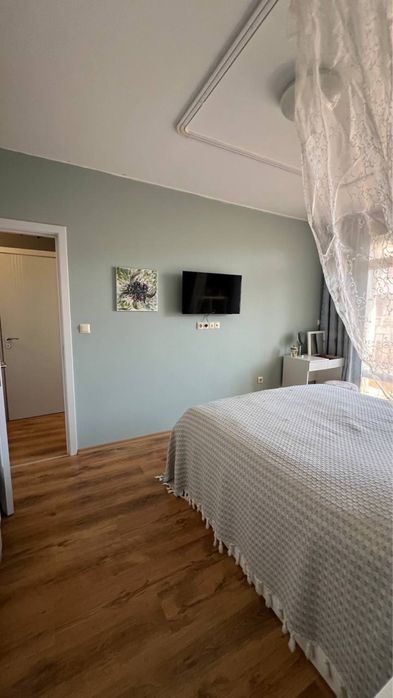 Продава се Тристаен апартамент в Бургас, Център - 96 кв.м за 1719 €/кв.м - Снимка #9