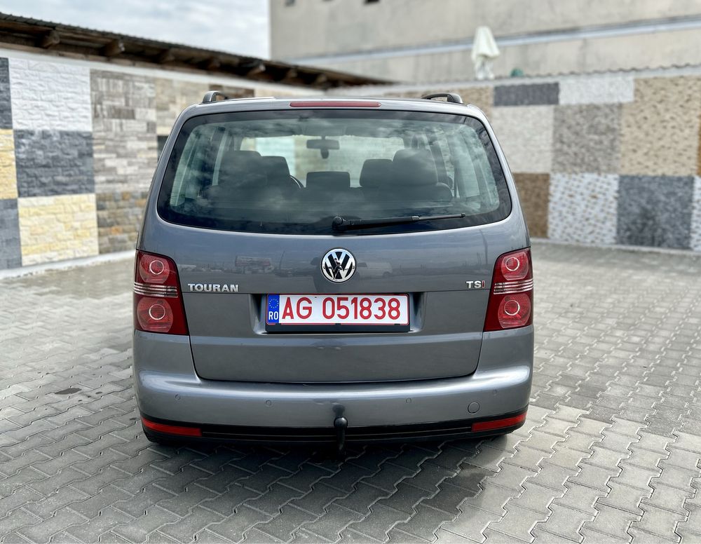 VW Touran 1.4 Benzina/ 140 cp/ 2007