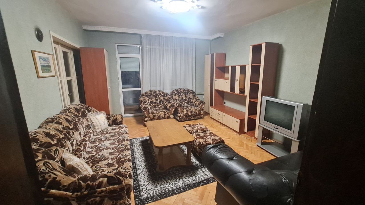 Продава се Четиристаен апартамент в Плевен, Широк център - 107 кв.м за 1402 €/кв.м - Снимка #3