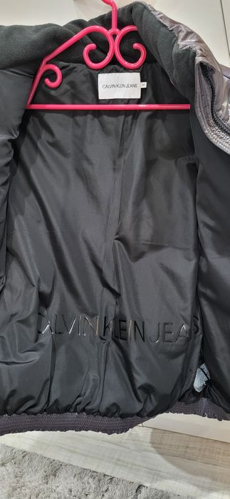 Дамско зимно яке Calvin Klein Jeans