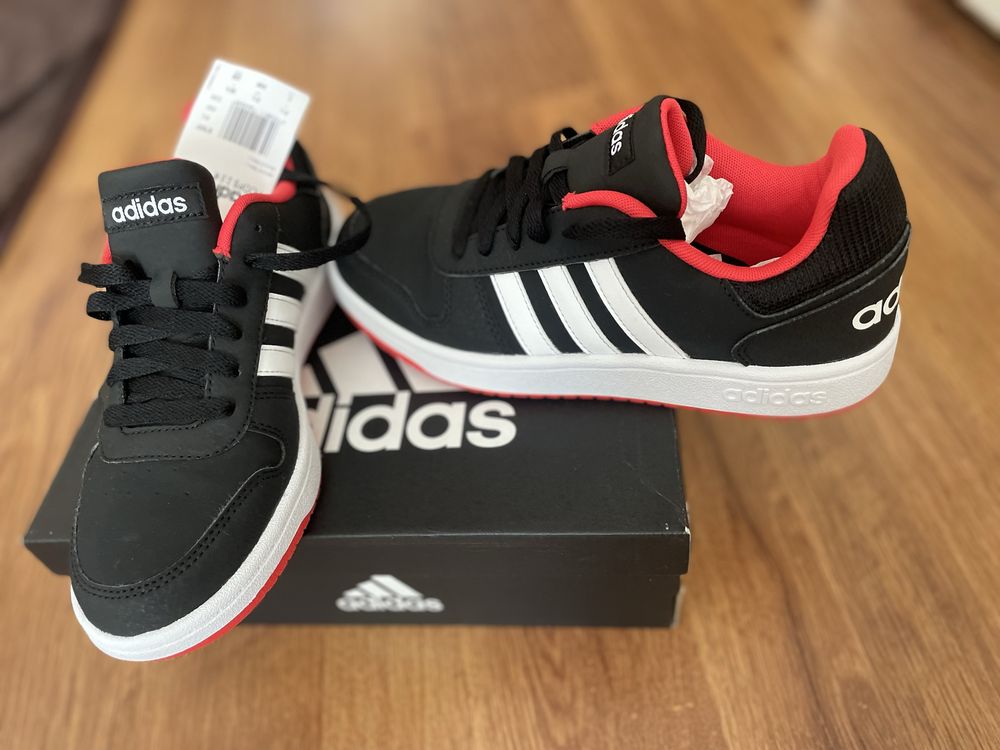 Adidas спортни обувки -38,5