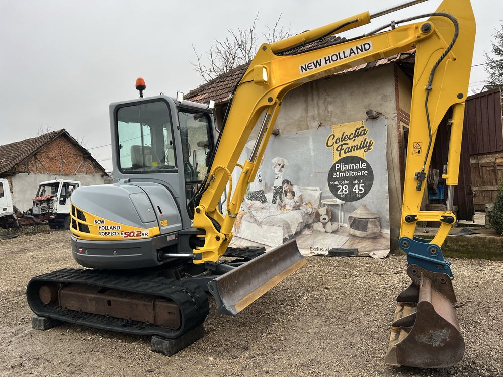 Miniexcavator New Holland E50,2SR an 2007