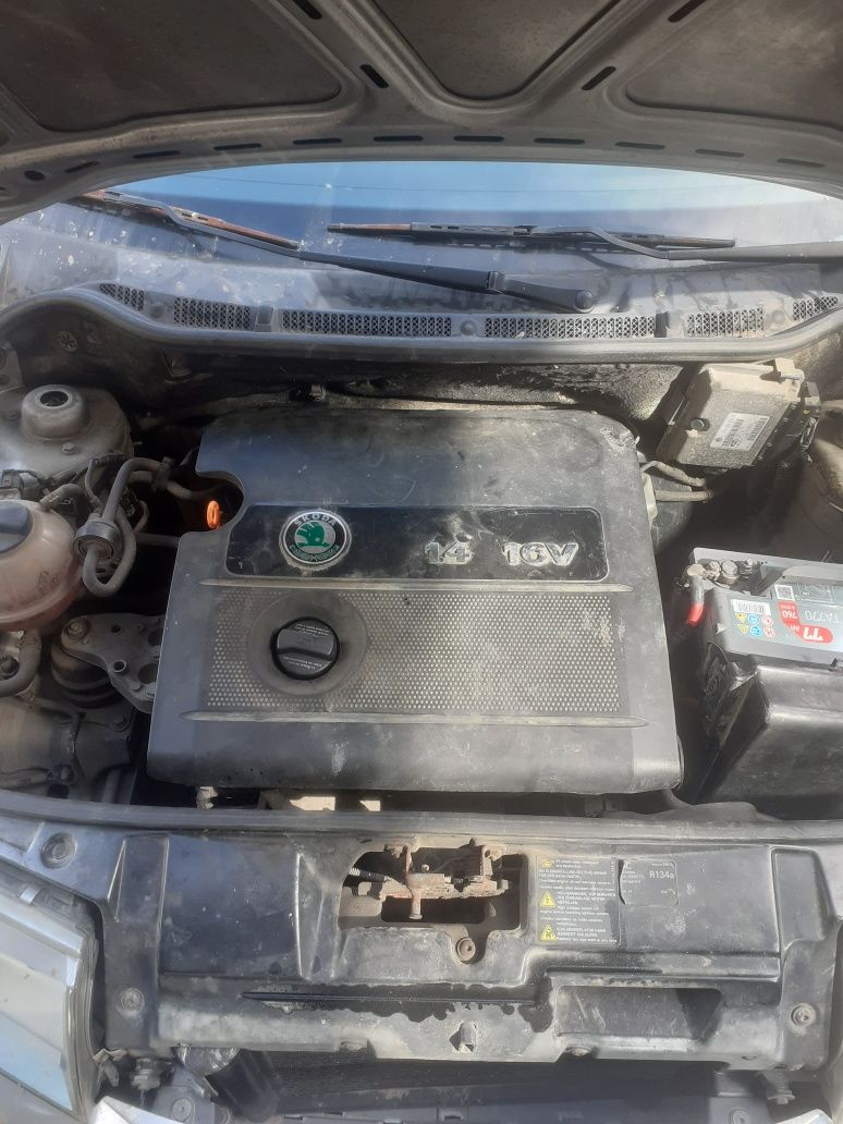 Dezmembrez Skoda Fabia 1.4/1.2 benzina