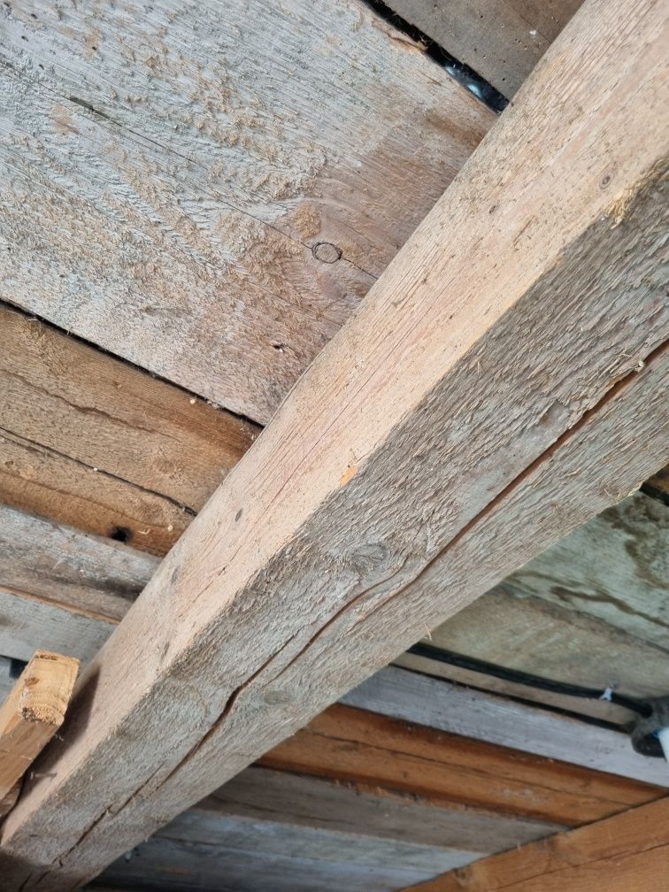 Lemn vechi constructii
