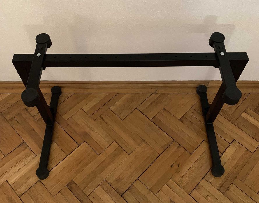 M-AUDIO Hammer 88 - Claviatura MIDI + Stand K&M 18810 Omega