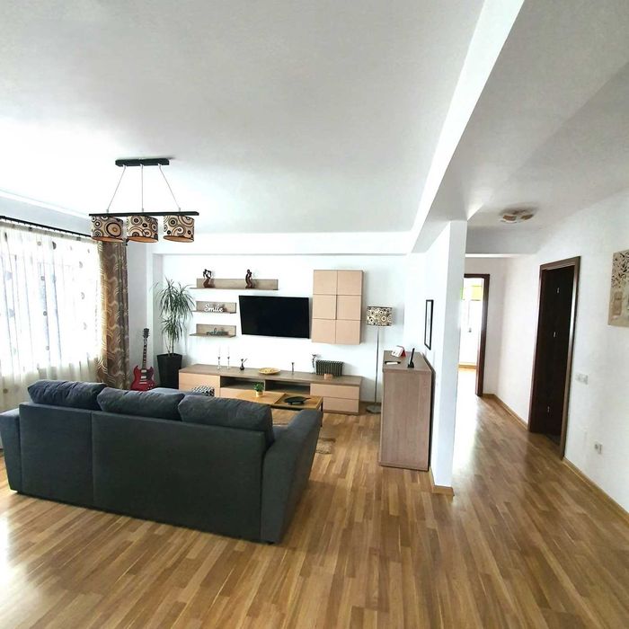 Apartament modern 2 camere si living generos complet mobilat și utilat