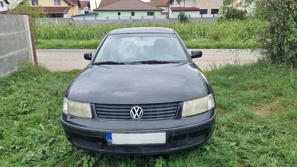 Vând autoturism Volkswagen Passat B5,motor 1.9 TDI,an fabricație 2000.