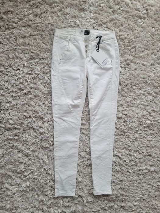Blugi elastici marime M/38